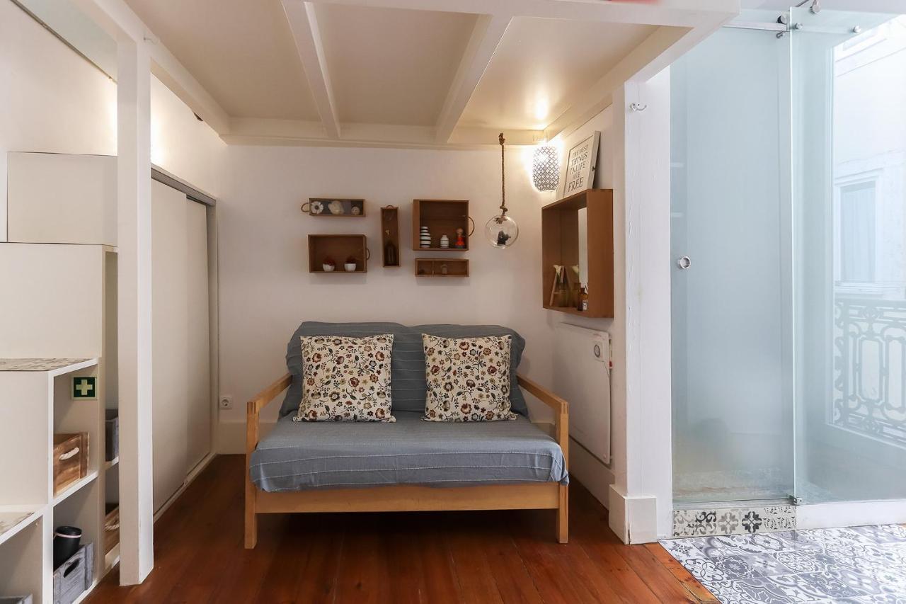 Santos Tiny Studio By Homing Lisboa Eksteriør billede