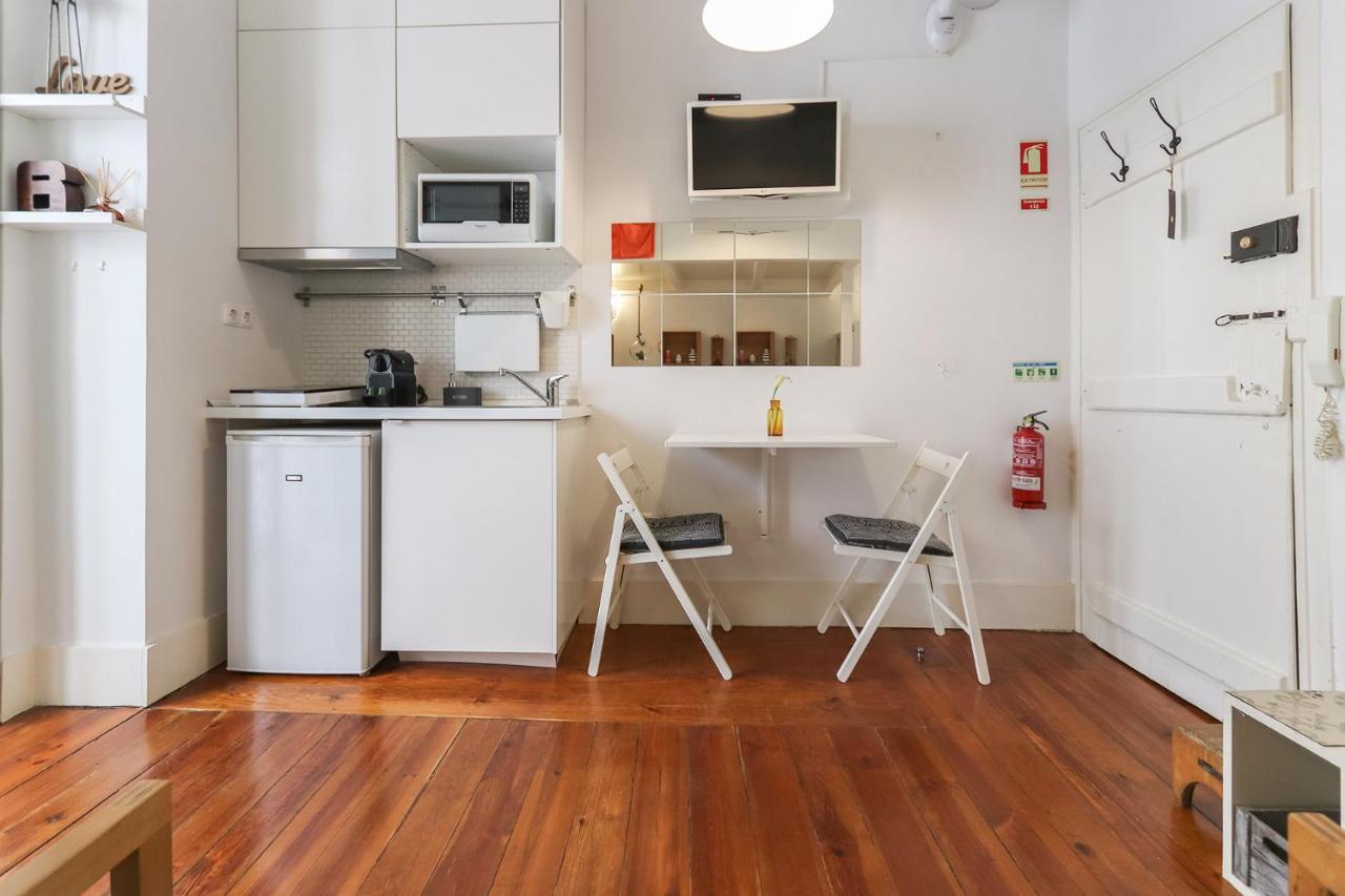 Santos Tiny Studio By Homing Lisboa Eksteriør billede