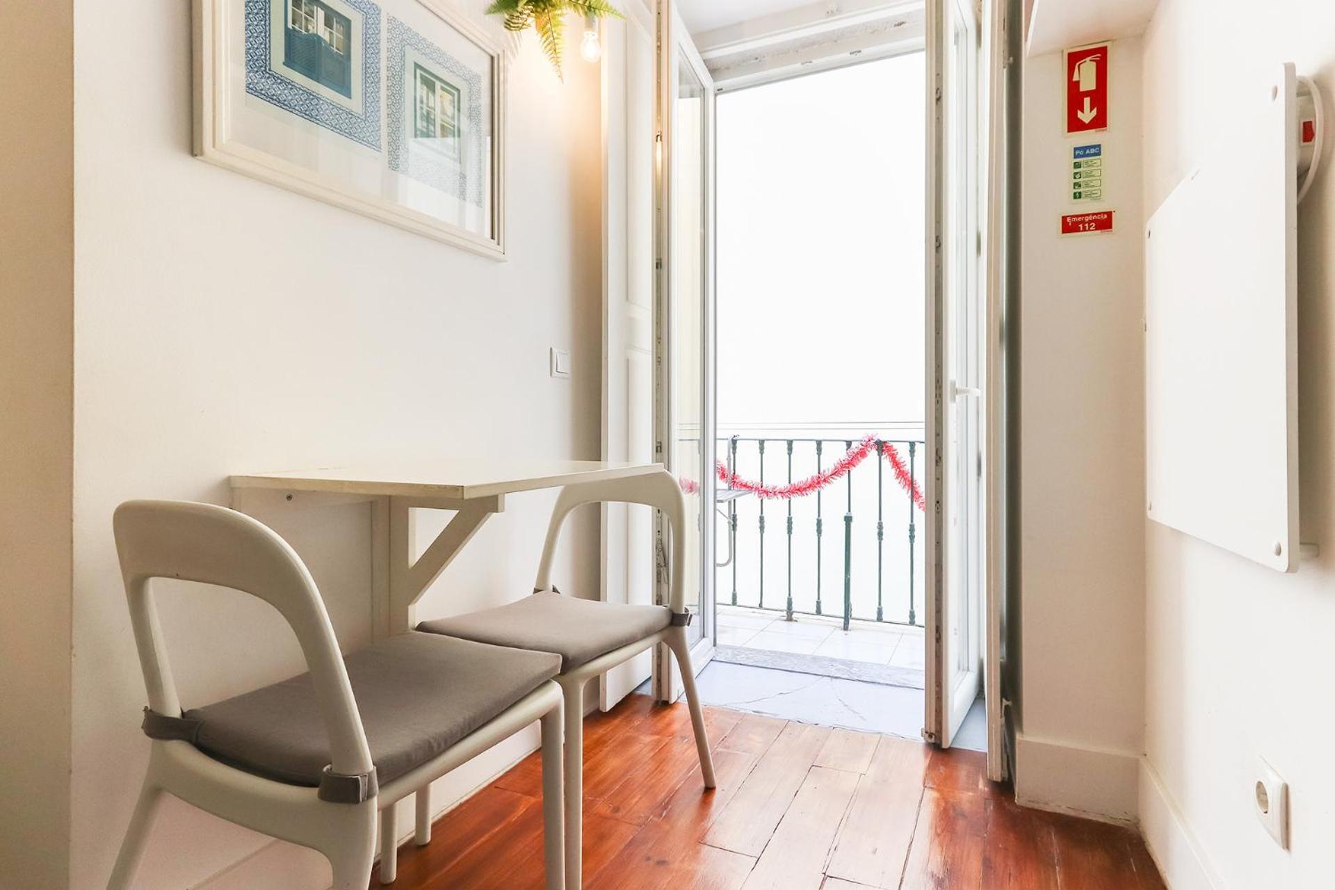 Santos Tiny Studio By Homing Lisboa Eksteriør billede